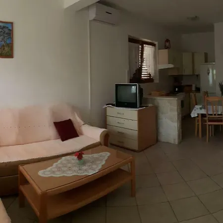 Holiday Ika בית נופש Kruševo