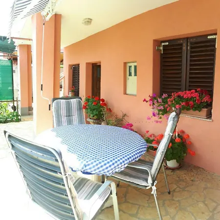 בית נופש Holiday Ika Kruševo